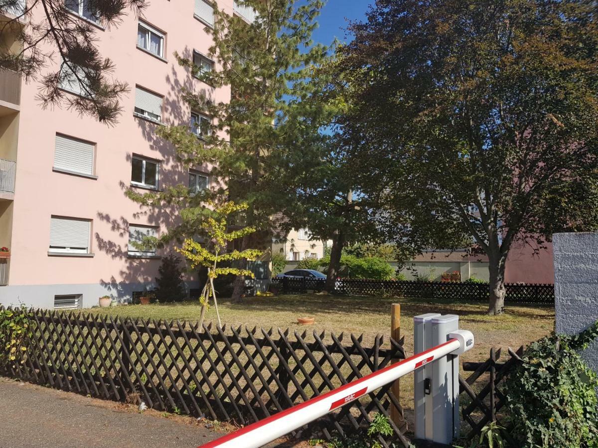 Ferienwohnung Le Bellevue Colmar Exterior foto